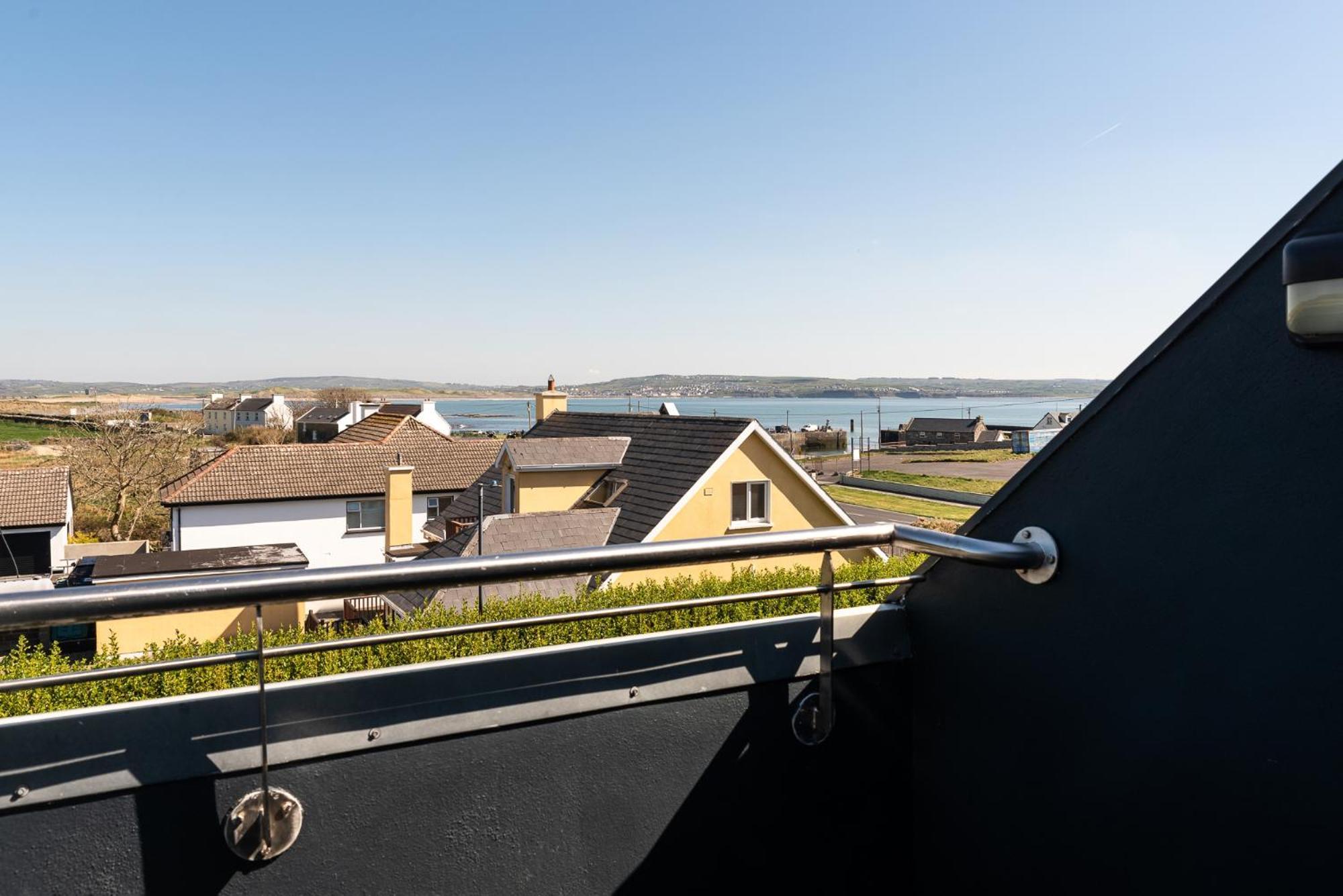 Hotel Cliffs Of Moher
